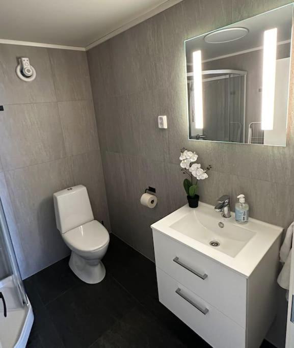 Moderne Sentral Leilighet Med 3 Soverom - Saltus Tromsø Dış mekan fotoğraf
